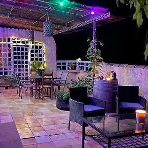 Hébergement de vacances La Bastide, Au Cœur De La Provence, Sainte-Anastasie-sur-Issole