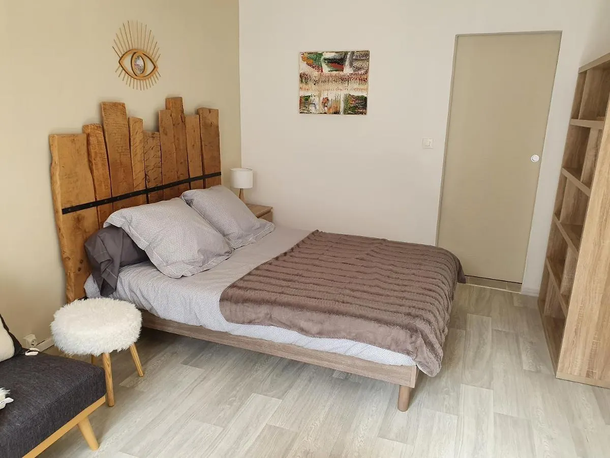Appartement Studio Vllage Entrecasteaux